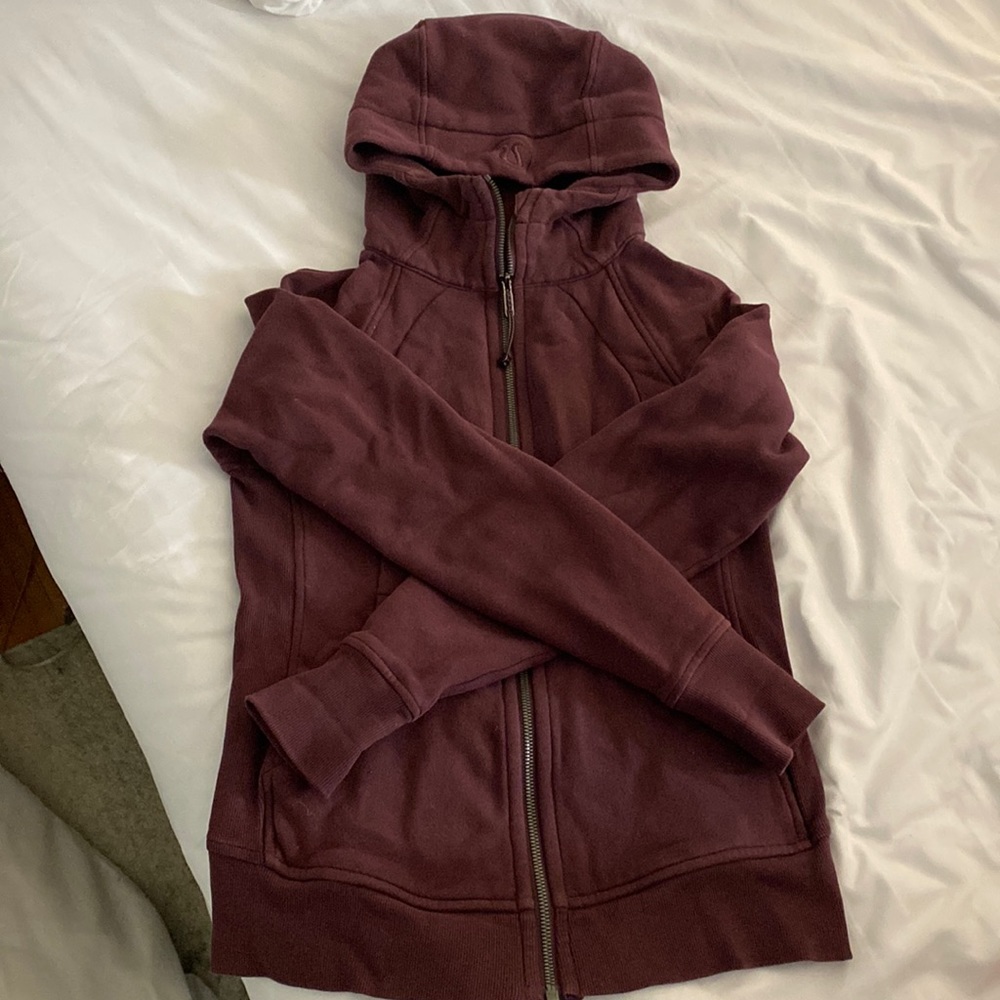 Lululemon maroon scuba hoodie